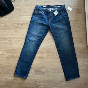 New gap Sexy Boyfriend jeans